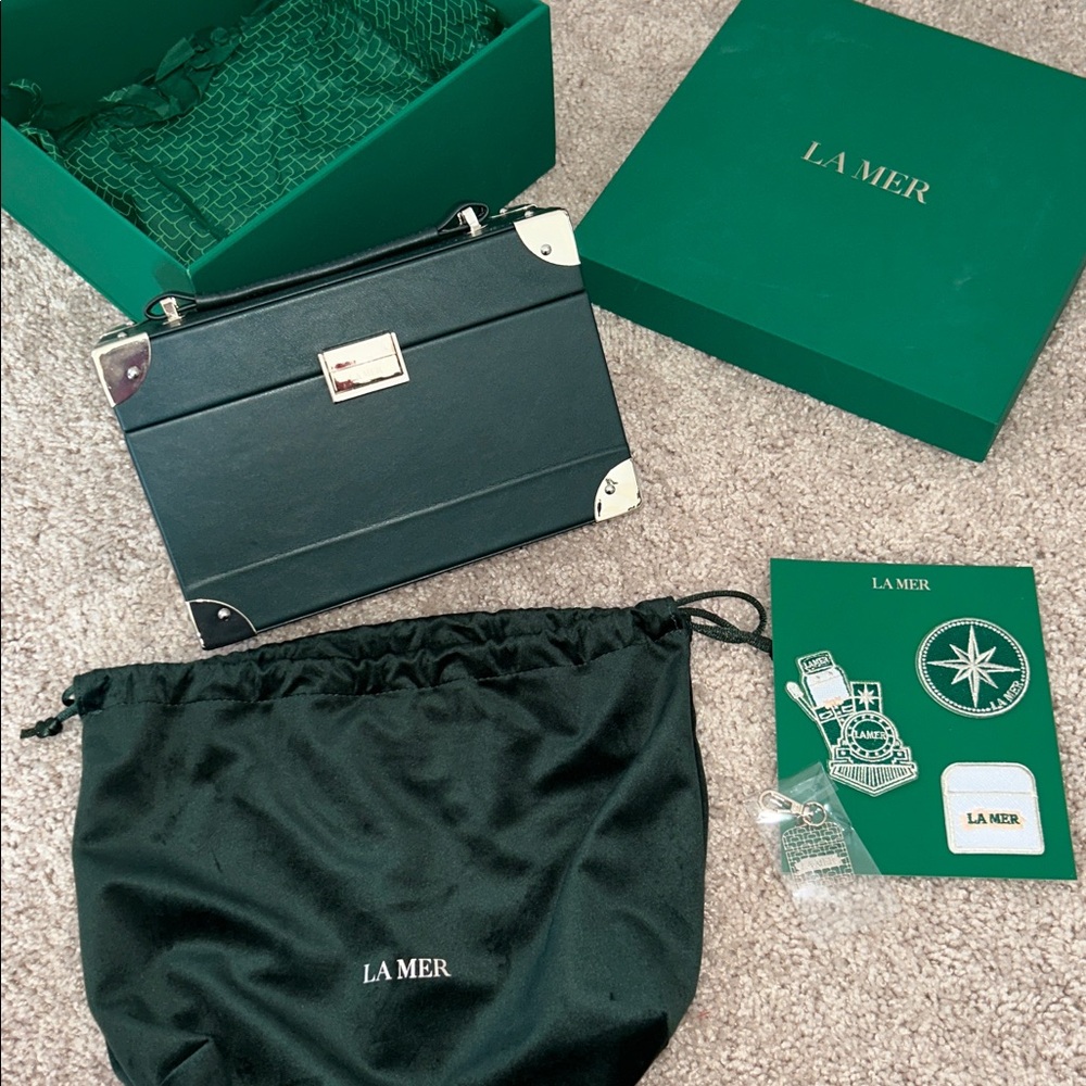 La Mer beauty case + charm & decors